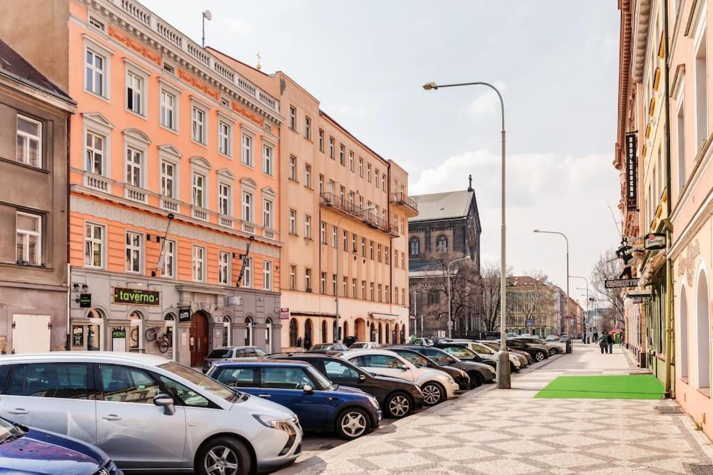 Top Floor Studio With Terrace Прага Екстер'єр фото