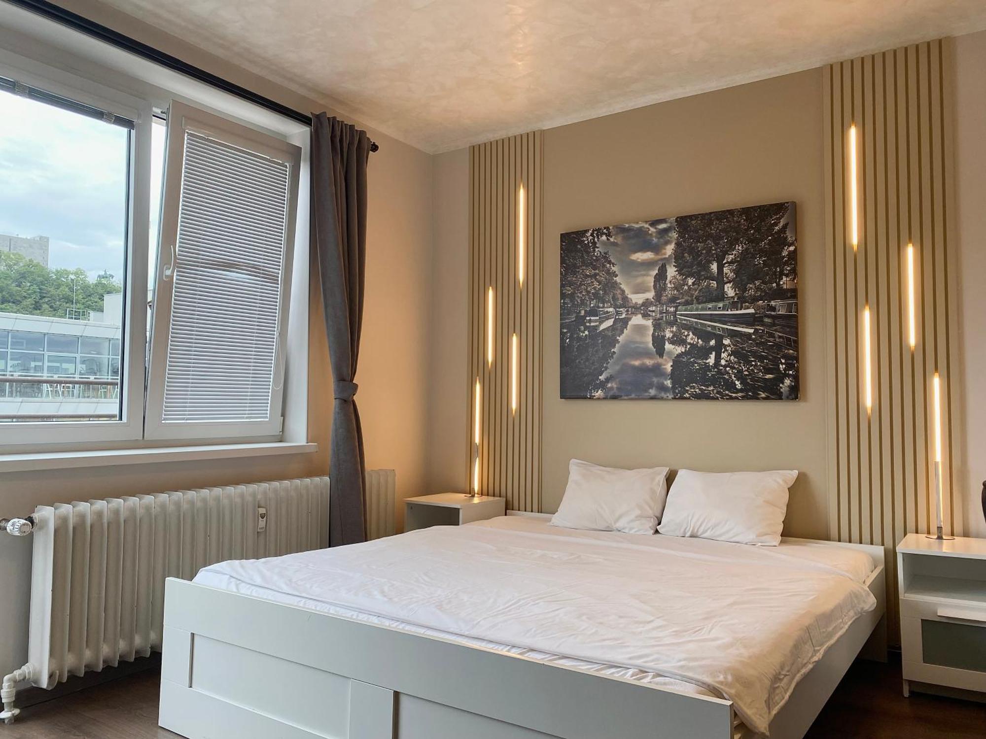 Top Floor Studio With Terrace Прага Екстер'єр фото